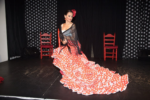 I Show U Sevilla, learn flamenco with Eva & Team