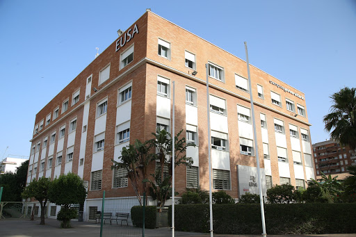 Centro FP Superior de la Cámara de Comercio de Sevilla - Nuevas Profesiones