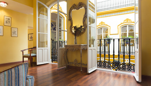 Hotel Abanico Casa Palacio
