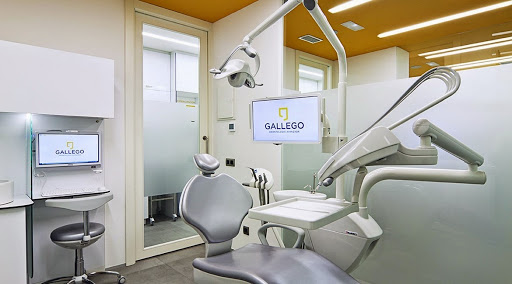 Clínica Dental Gallego - Experiencia Dental en Sevilla