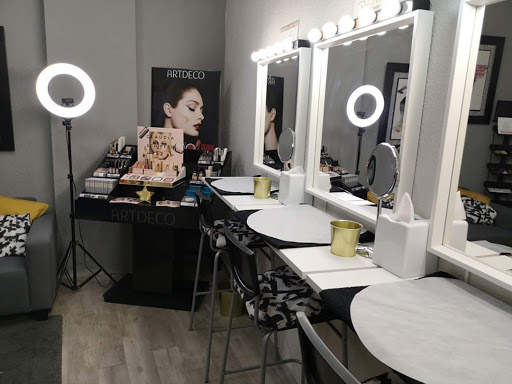 Dori Alvarez - Beauty Studio