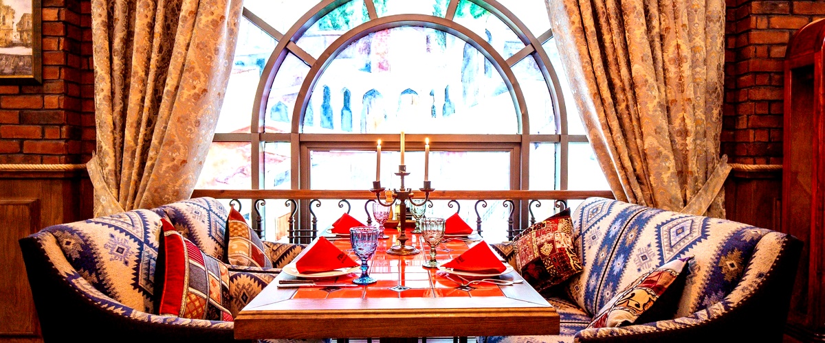 ¿Cuál es el restaurante cubano en Sevilla que ofrece la mejor relación calidad-precio?
