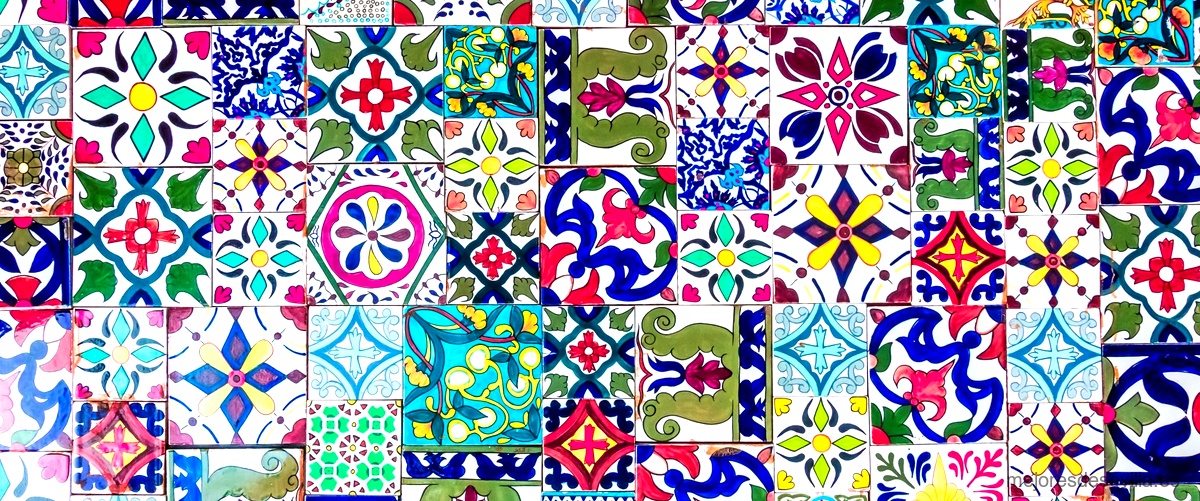 Ideas creativas para utilizar azulejos artesanales en la decoración de interiores